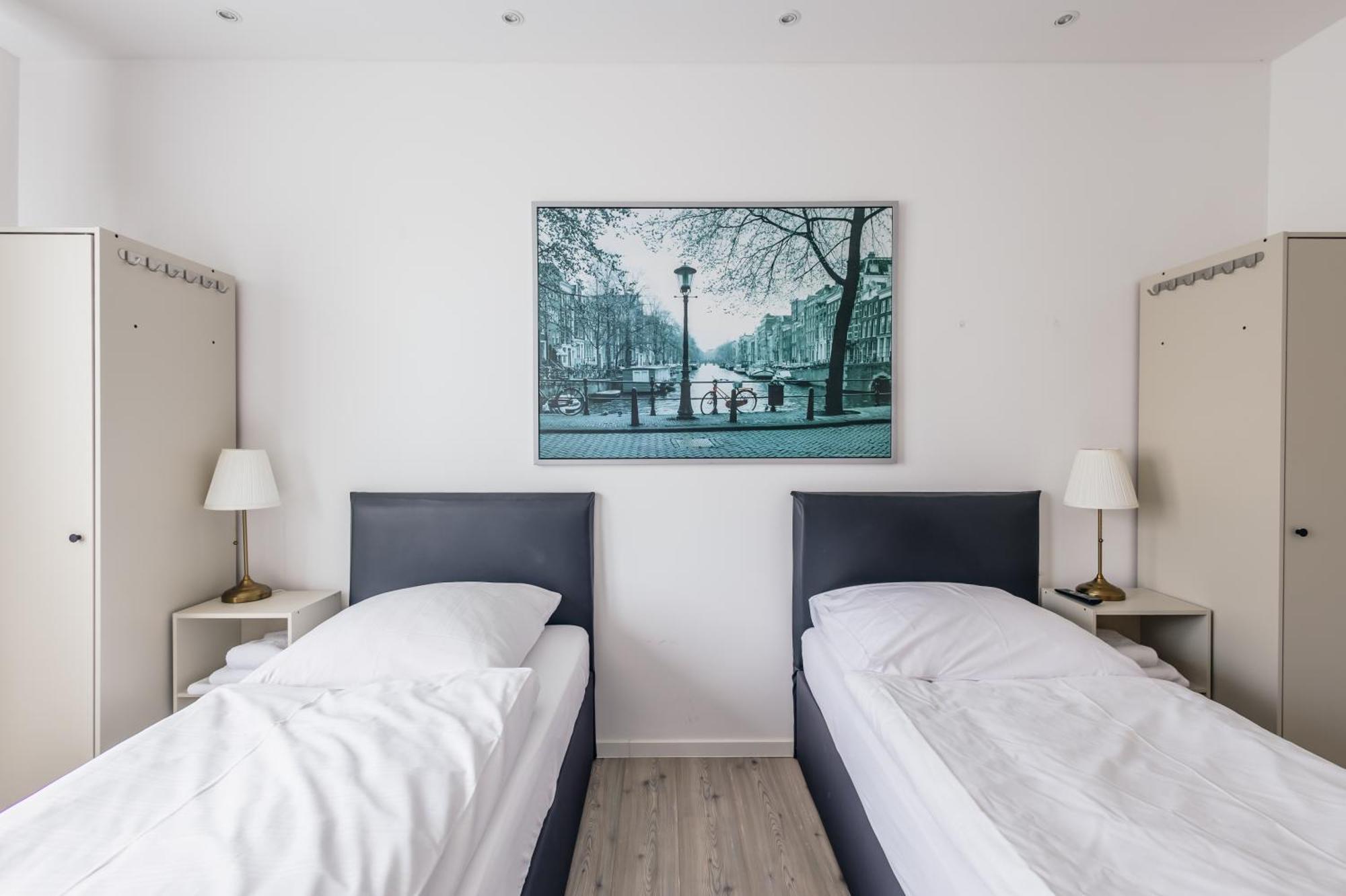 הנובר Centrally Located 2-Room Apartment מראה חיצוני תמונה