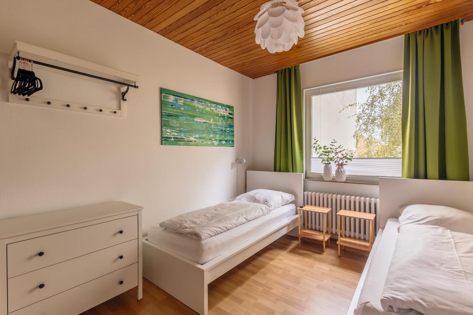 הנובר Centrally Located 2-Room Apartment מראה חיצוני תמונה