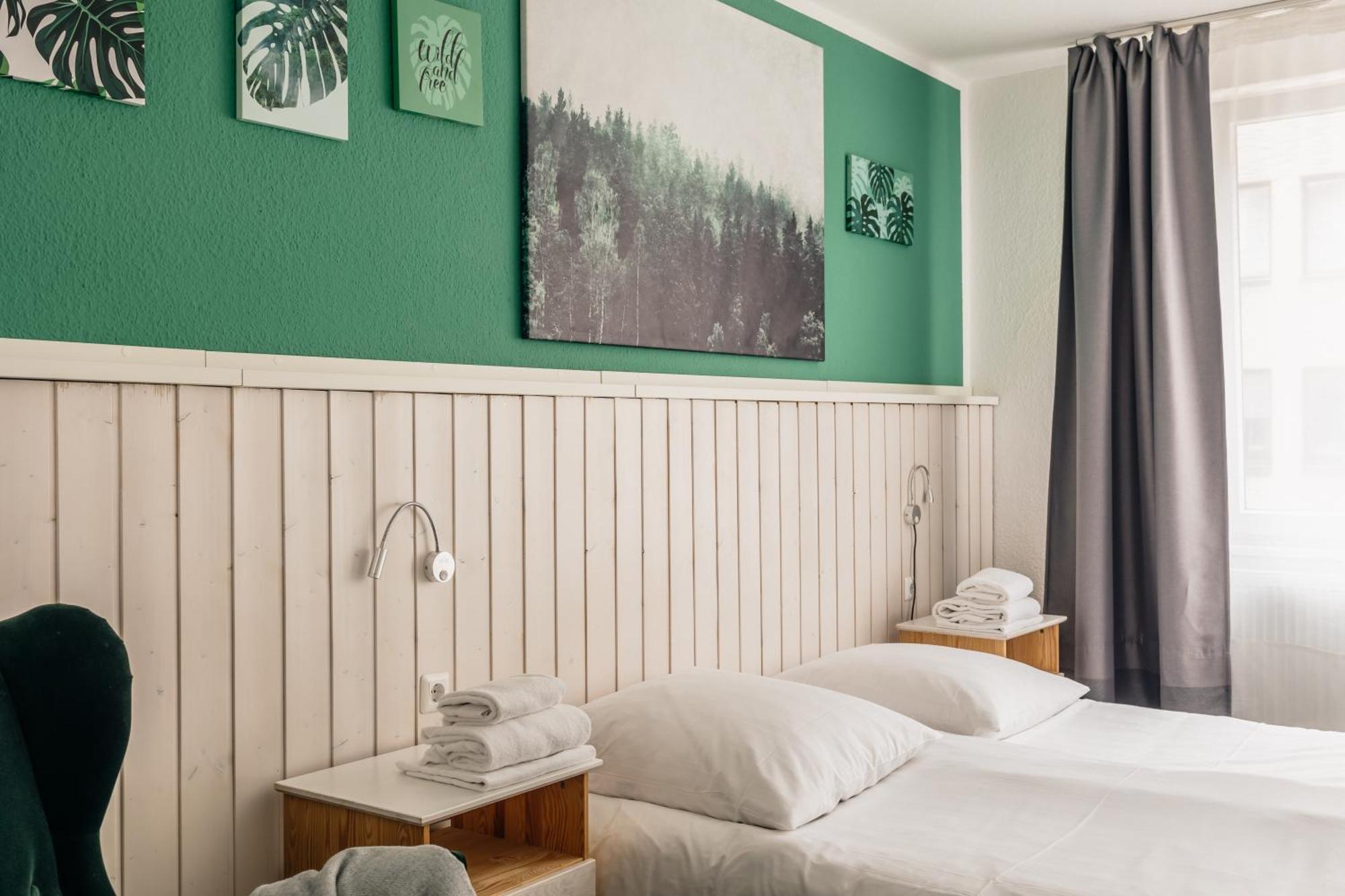 הנובר Centrally Located 2-Room Apartment מראה חיצוני תמונה
