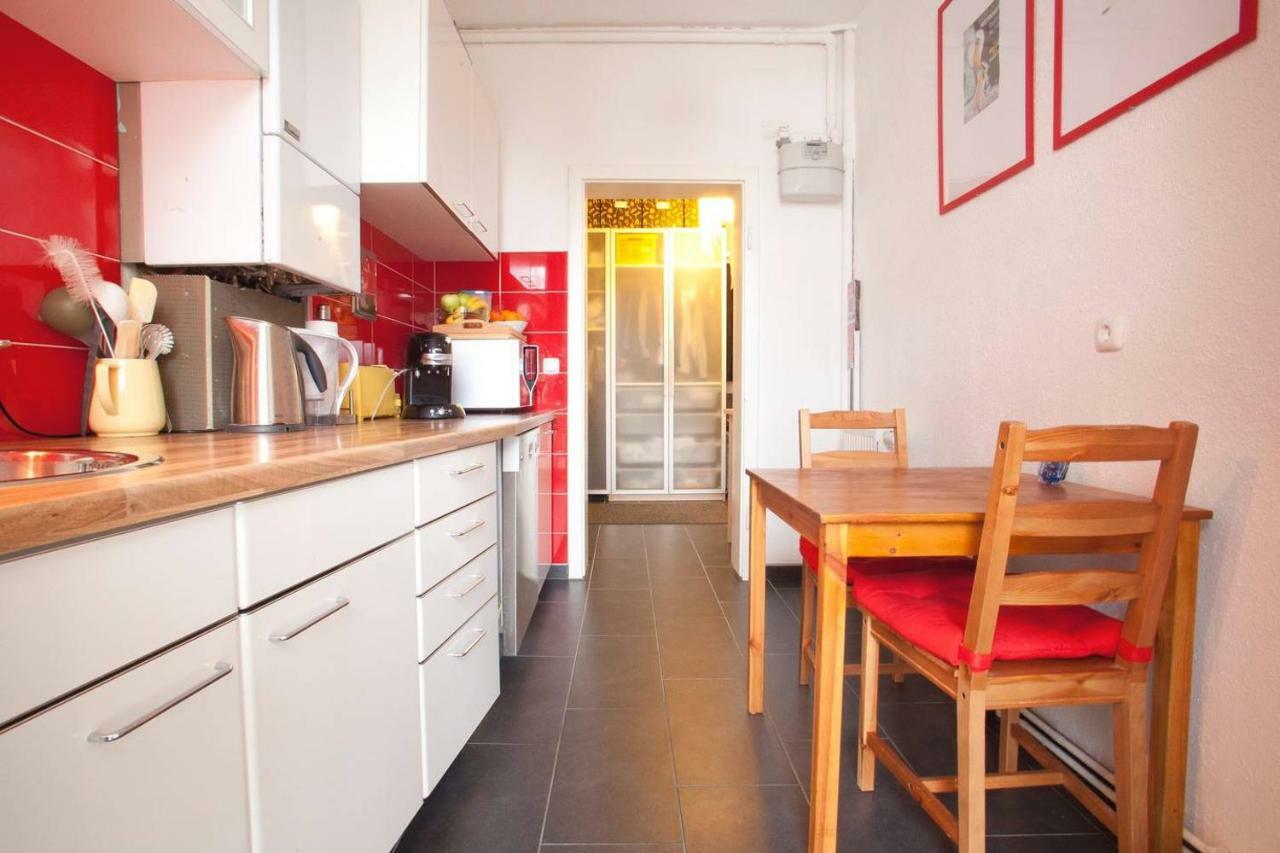 הנובר Centrally Located 2-Room Apartment מראה חיצוני תמונה